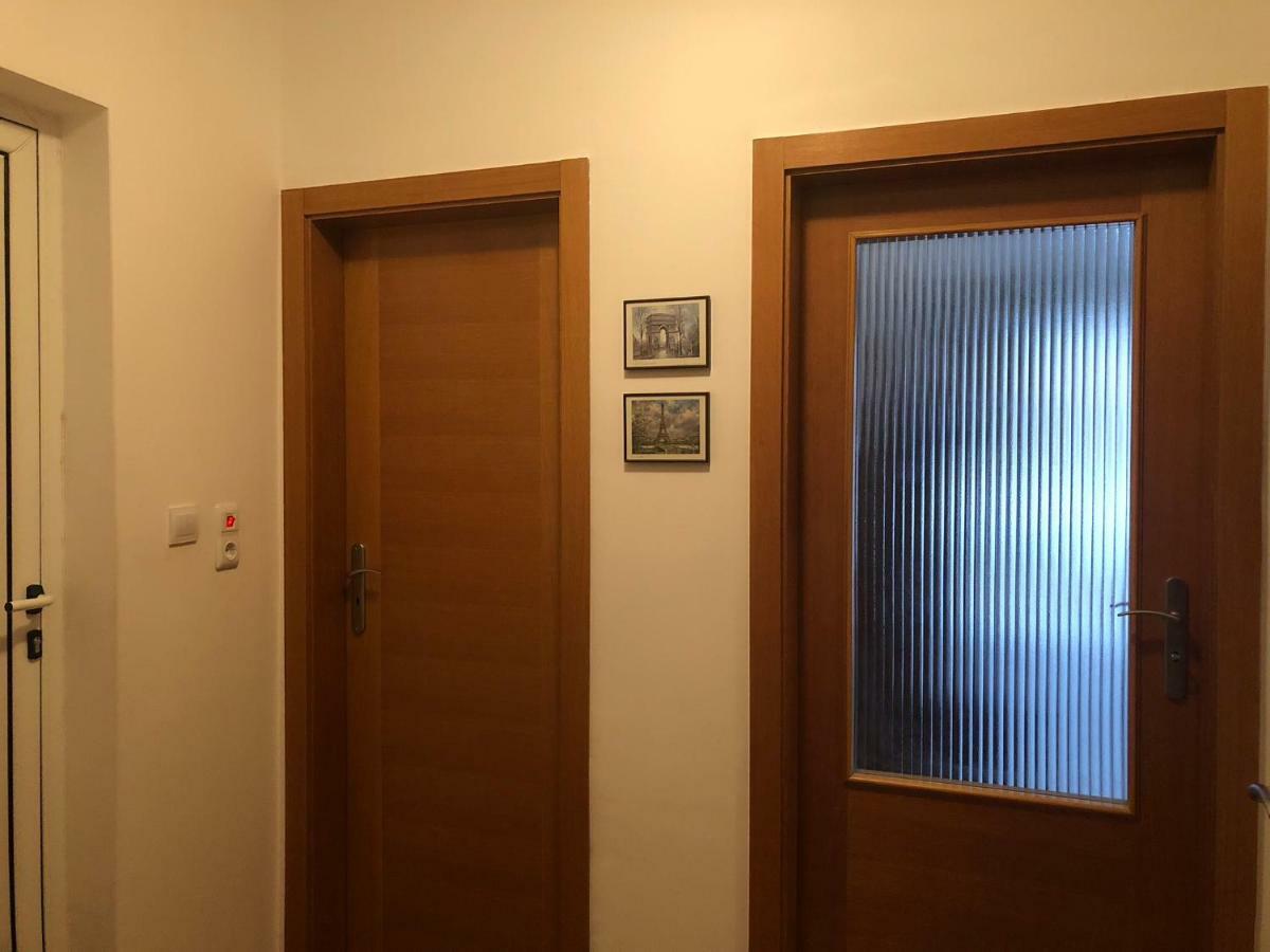 Апартаменти "Бриз" Sveti Vlas Bagian luar foto